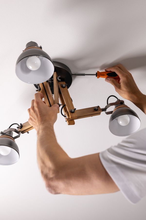 Stromprofis Alsdorf - Elektroinstallation - Smart home - Beleuchtung - Elektronotdienst