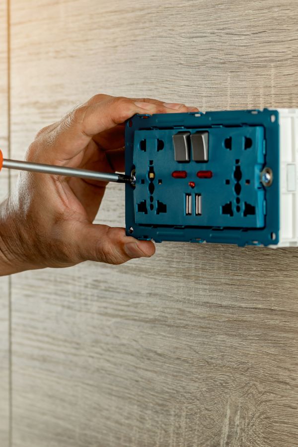 Stromprofis Alsdorf - Elektroinstallation - Smart home - Beleuchtung - Elektronotdienst